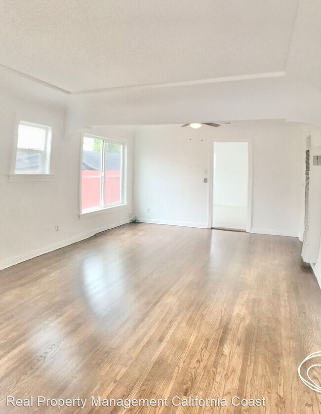 Building Photo - 2 br, 1 bath House - 1610 W. 216th Street