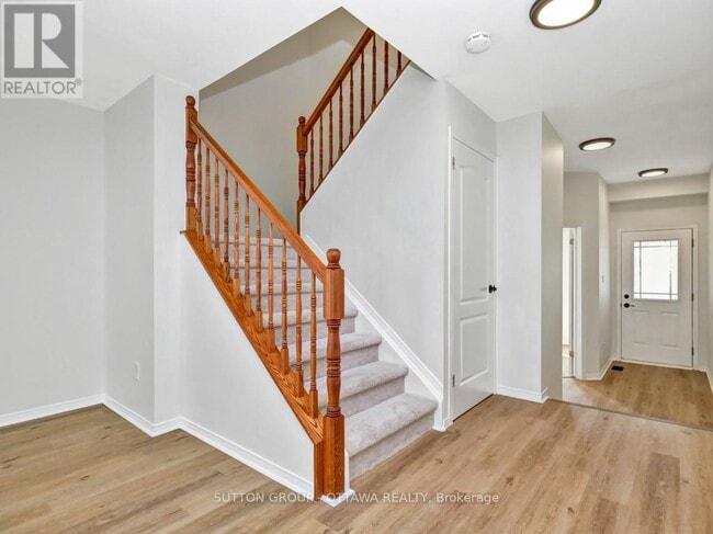 Building Photo - 119 Whitewater St