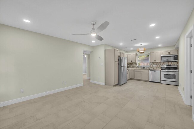 Building Photo - Bungalow in Winter Park