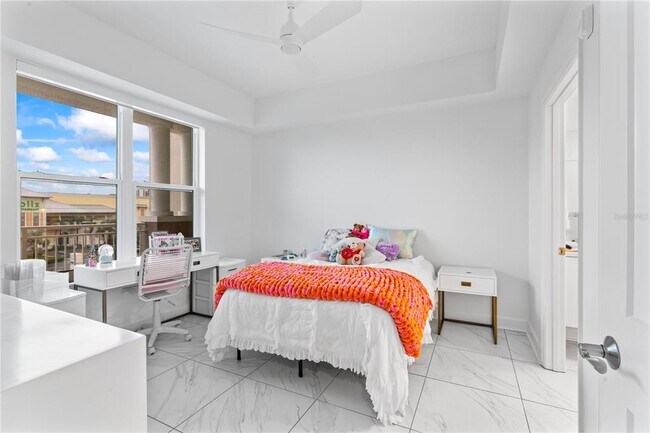 Foto del edificio - 125 Island Way