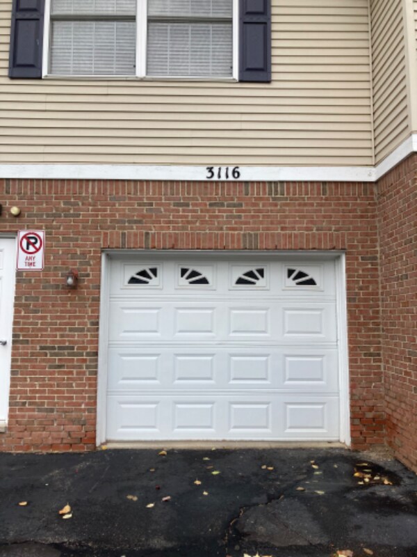 Building Photo - 3116 Kneeland Cir