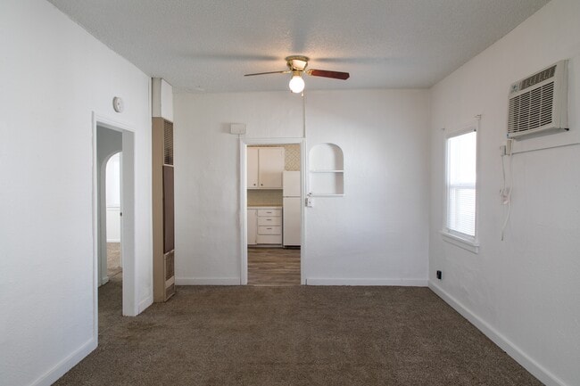 Foto del edificio - 717 NW 2nd St