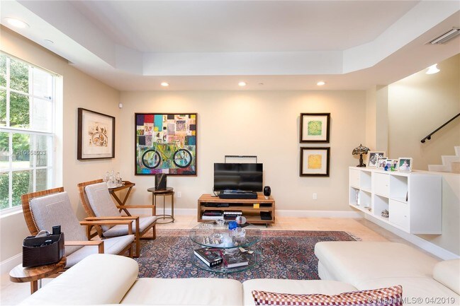 Foto del edificio - 7682 SW 54th Ave