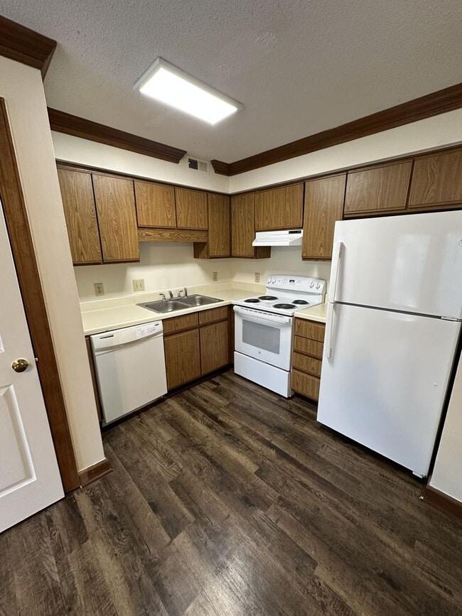 Building Photo - 1 Bedroom 1 Bathroom Condo!