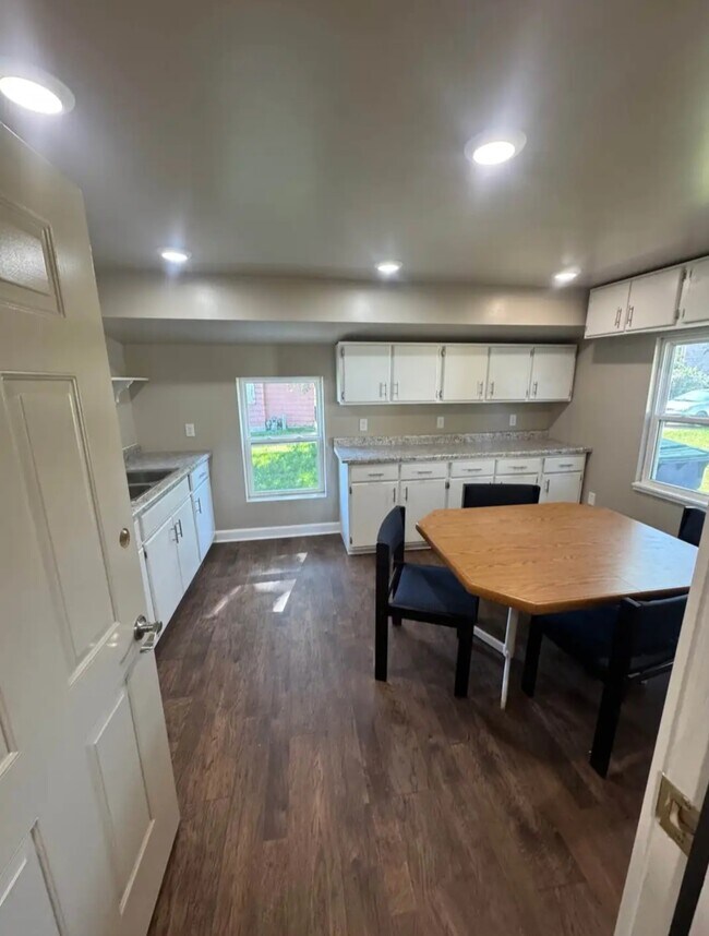 Foto del edificio - 1026 S 3rd Ave