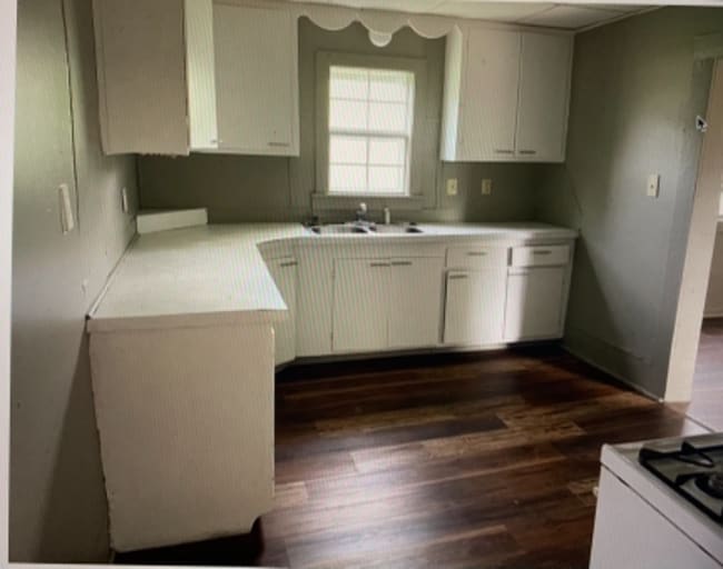 Foto del edificio - 2026 E 3rd Ave