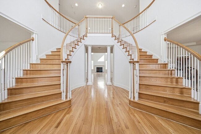 Foto del edificio - 9 Overlook Rd