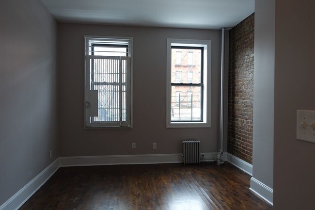 Building Photo - 1761 Amsterdam Ave