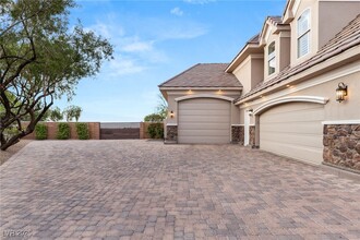 Building Photo - 1212 Bunker Hollow Ct