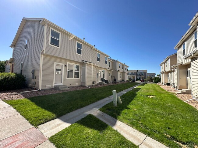 Building Photo - 10570 Country Park Point
