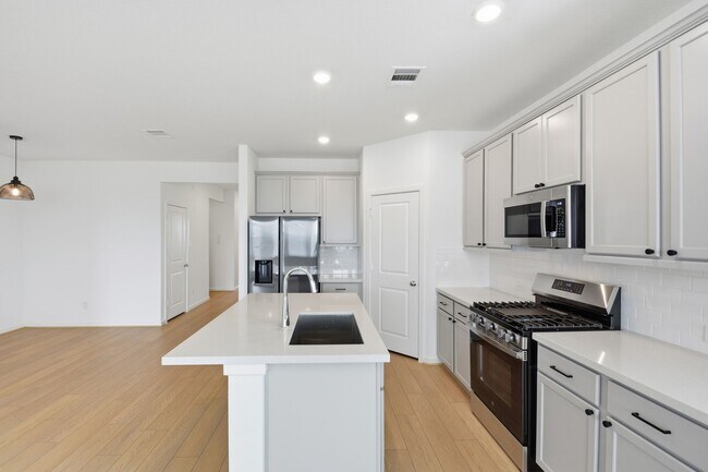 Foto del edificio - 21535 Banpo Bend Drive