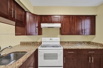 Building Photo - 1101 Prospect Rd