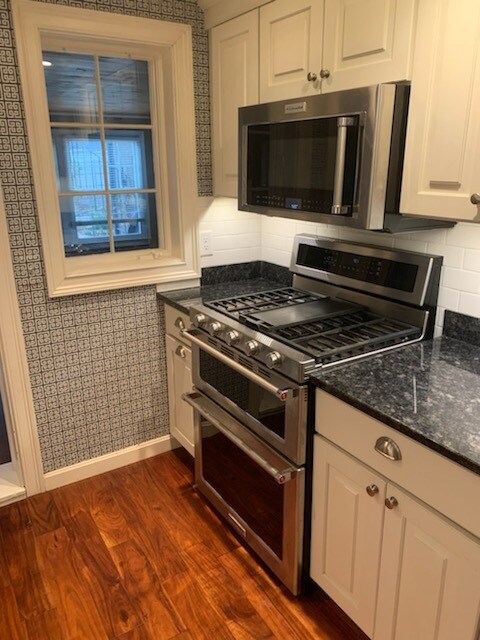 Kitchen - 53 Bromfield St
