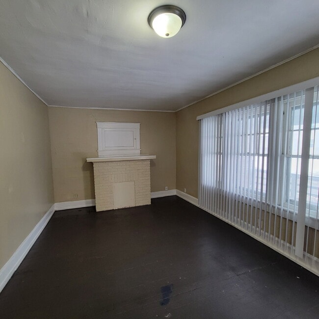 Photo - Near Eastside 4BR House ready to LEASE!