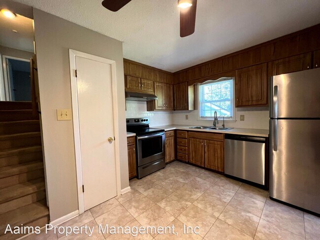 Building Photo - 3 br, 2.5 bath House - 226 Bayfield Loop