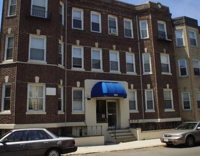 Foto del edificio - 92 Gordon St