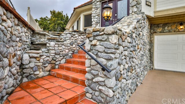 Building Photo - 215 E Avenida San Gabriel