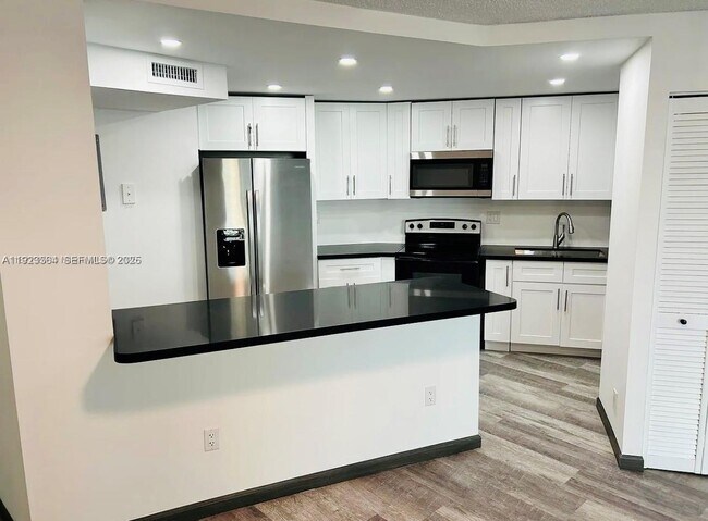 Foto del edificio - 800 Parkview Dr