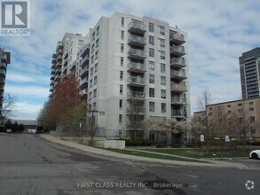 Building Photo - 816-816 Lansdowne Ave