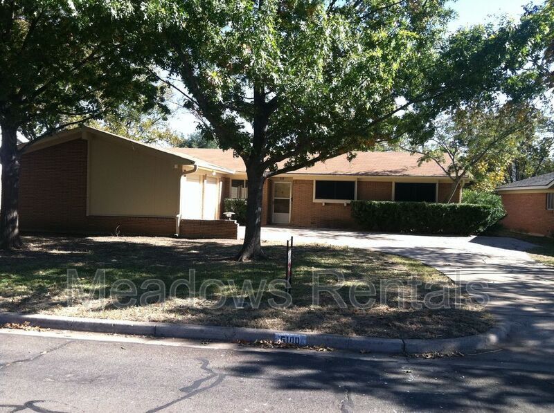 5100 Lakemoor Dr, Waco, TX 76710 House Rental in Waco, TX