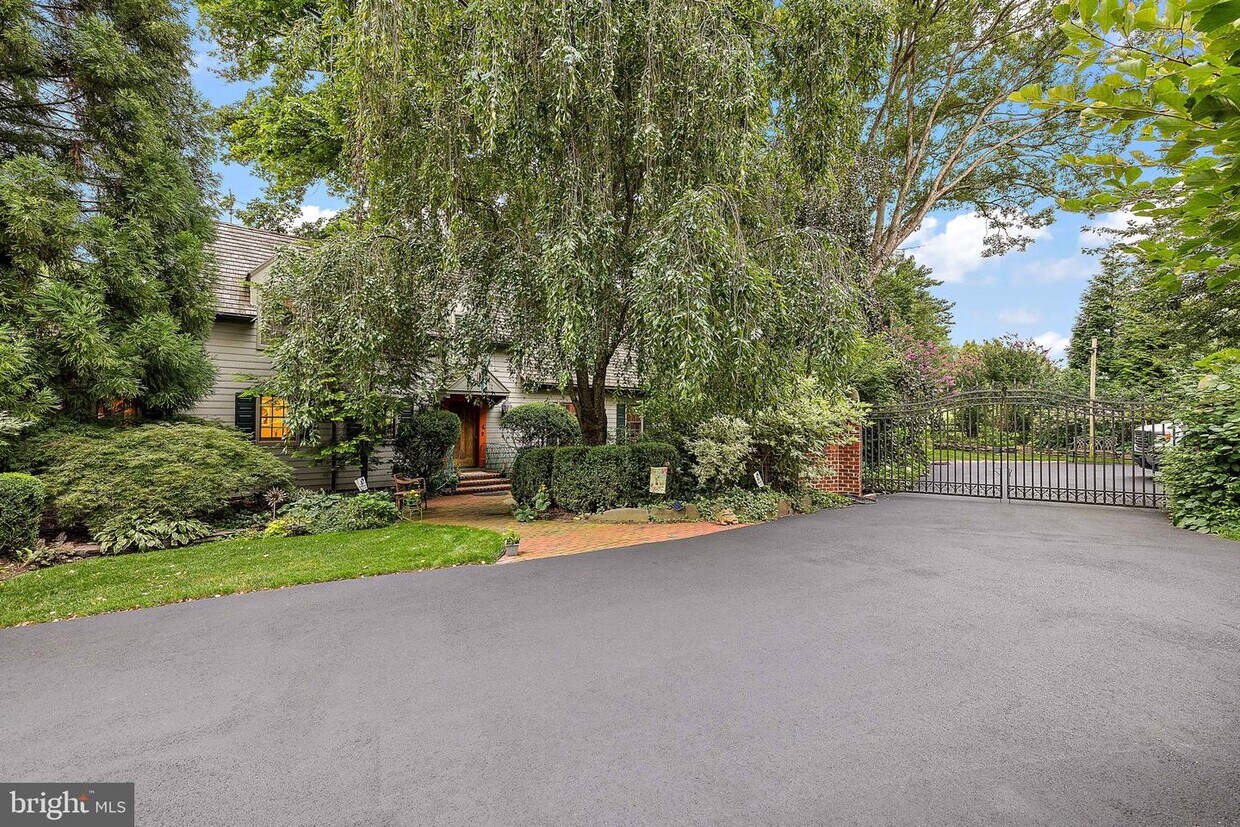 Foto principal - 6301 Kennett Pike