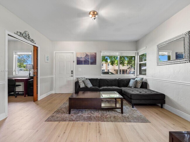 Foto del edificio - 201 Flagler Dr