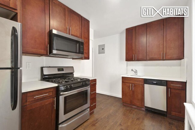 Building Photo - 101 WEST 23RD ST CO