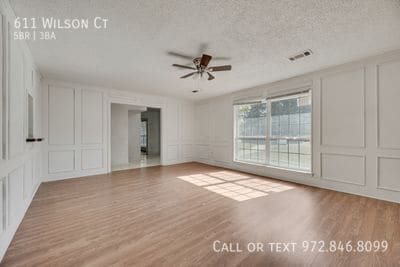 Foto del edificio - 611 Wilson Ct