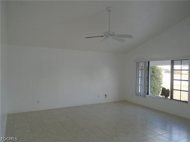 Foto del edificio - 1226 Trafalgar Pkwy