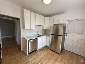 Building Photo - 4900 N Saint Louis Ave