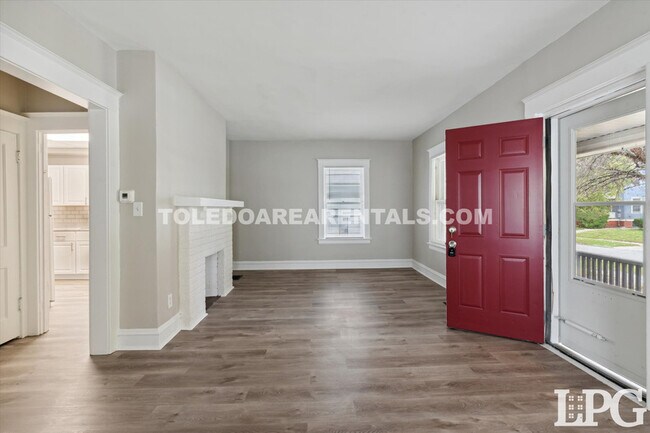 Foto del edificio - 2907 Rockwood Pl