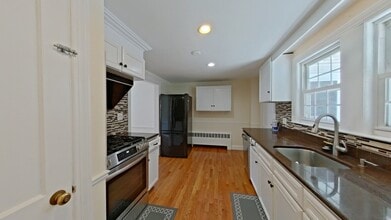 Building Photo - 23 N Bowditch St