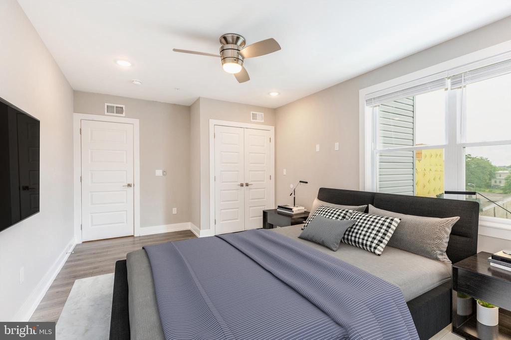 Foto principal - 1523 N Stillman St