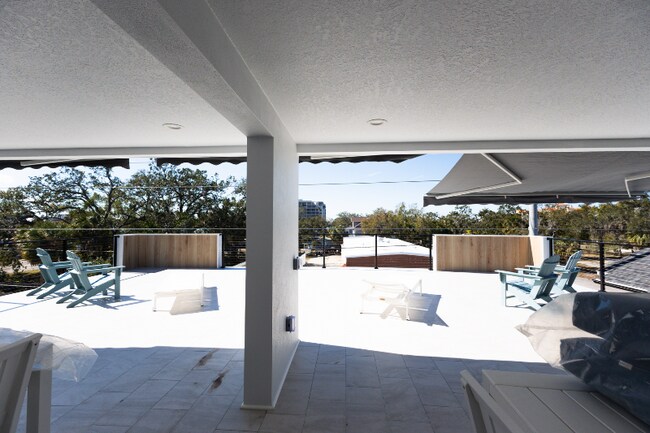 Foto del edificio - 527 N Garden Ave