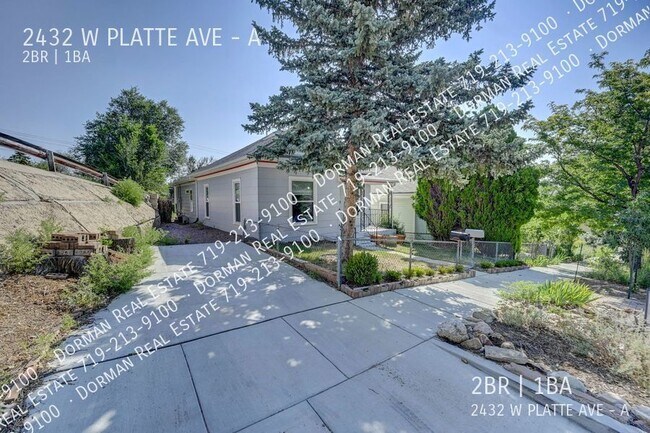 Building Photo - Beautiful 2 Bedroom Front Unit Of A Charmi...