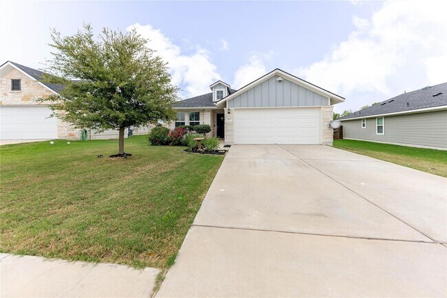 Foto del edificio - 303 Schuylerville Dr
