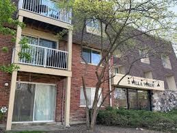 Building Photo - 2 Villa Verde Dr