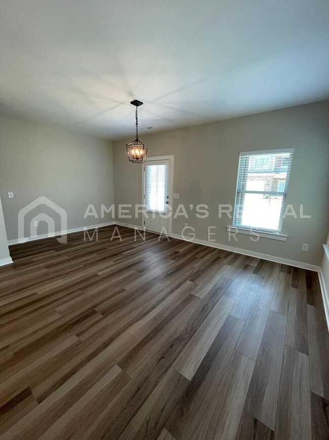 Building Photo - DEPOSIT PENDING! Home for Rent in Cullman,...