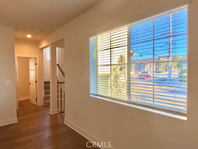 Foto del edificio - 2209 W 237th St