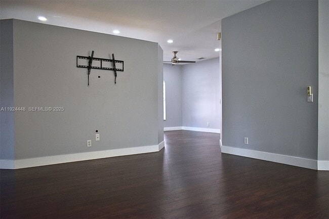 Foto del edificio - 6254 NW 38th Dr