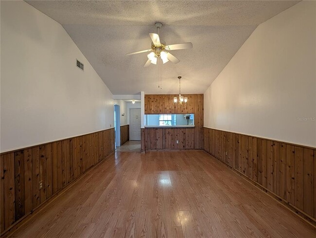 Building Photo - 1130 Dover Ct