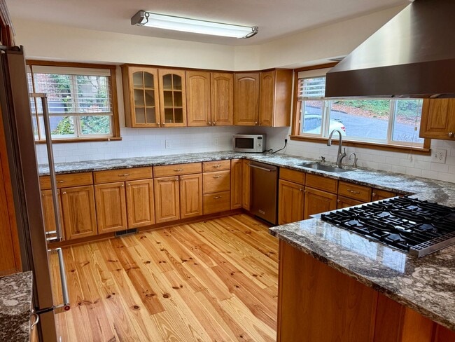 Foto del edificio - Super Cool Mid-Century Mod Meets Modern Updates and Amazing Pool