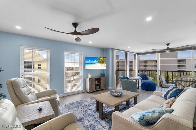 Foto del edificio - 3483 Gulf Shore Blvd N