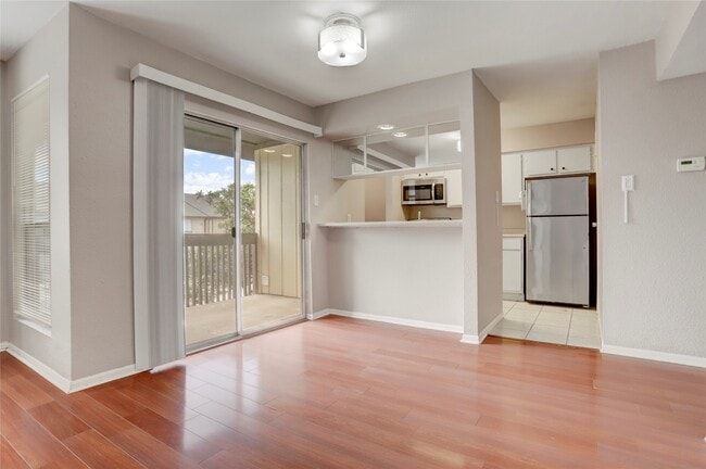 Building Photo - 1500 Bay Area Blvd