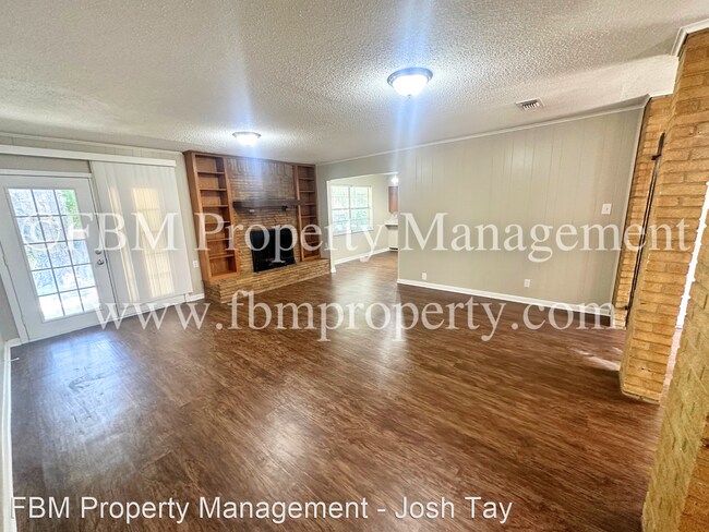 Foto del edificio - 3 br, 2 bath House - 2409 Linda Drive