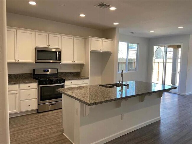 Building Photo - Brand New Single Family Home + On-Site Sec...
