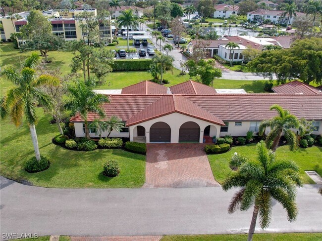 Foto del edificio - 1070 Forest Lakes Dr