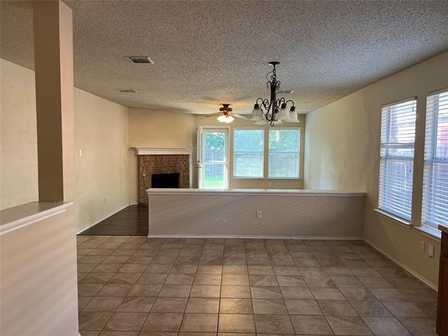 Building Photo - 1547 Thornhill Ln