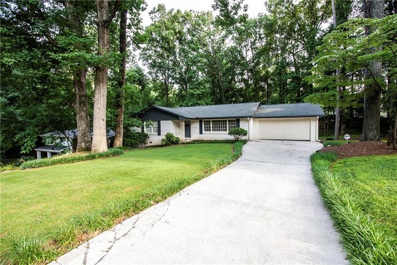 Primary Photo - 1727 Clairmont Way NE