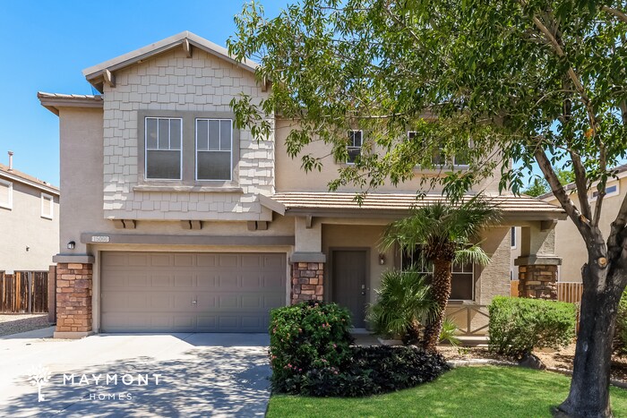 Foto principal - 15066 W Bloomfield Rd